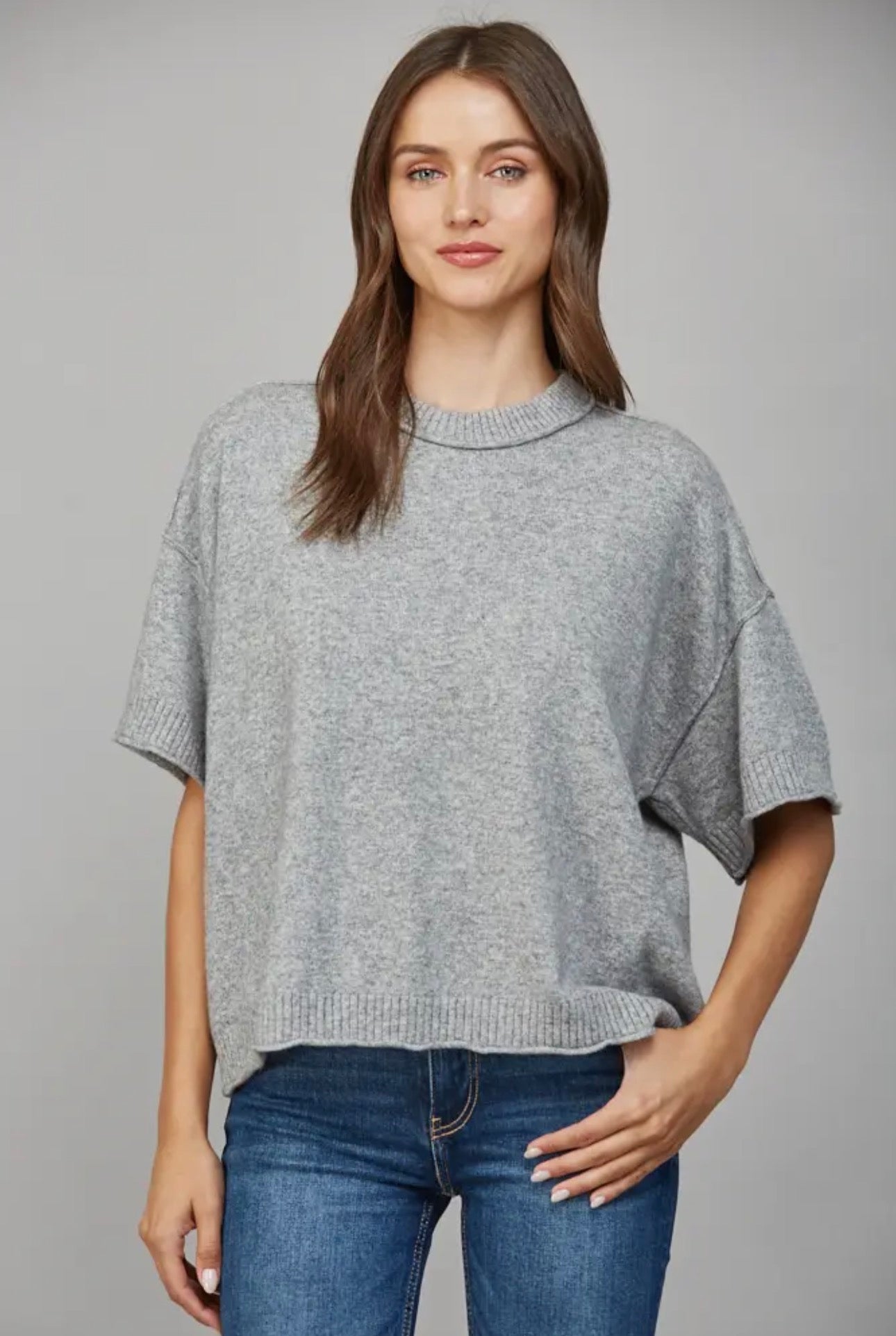 Grey short sleeve cashmere blend sweater